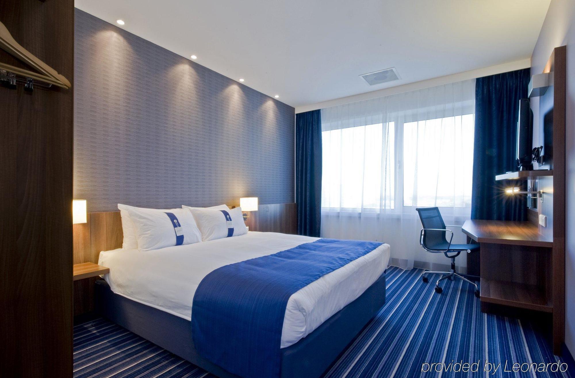 הופדורפ Holiday Inn Express Amsterdam - Schiphol, An Ihg Hotel חדר תמונה