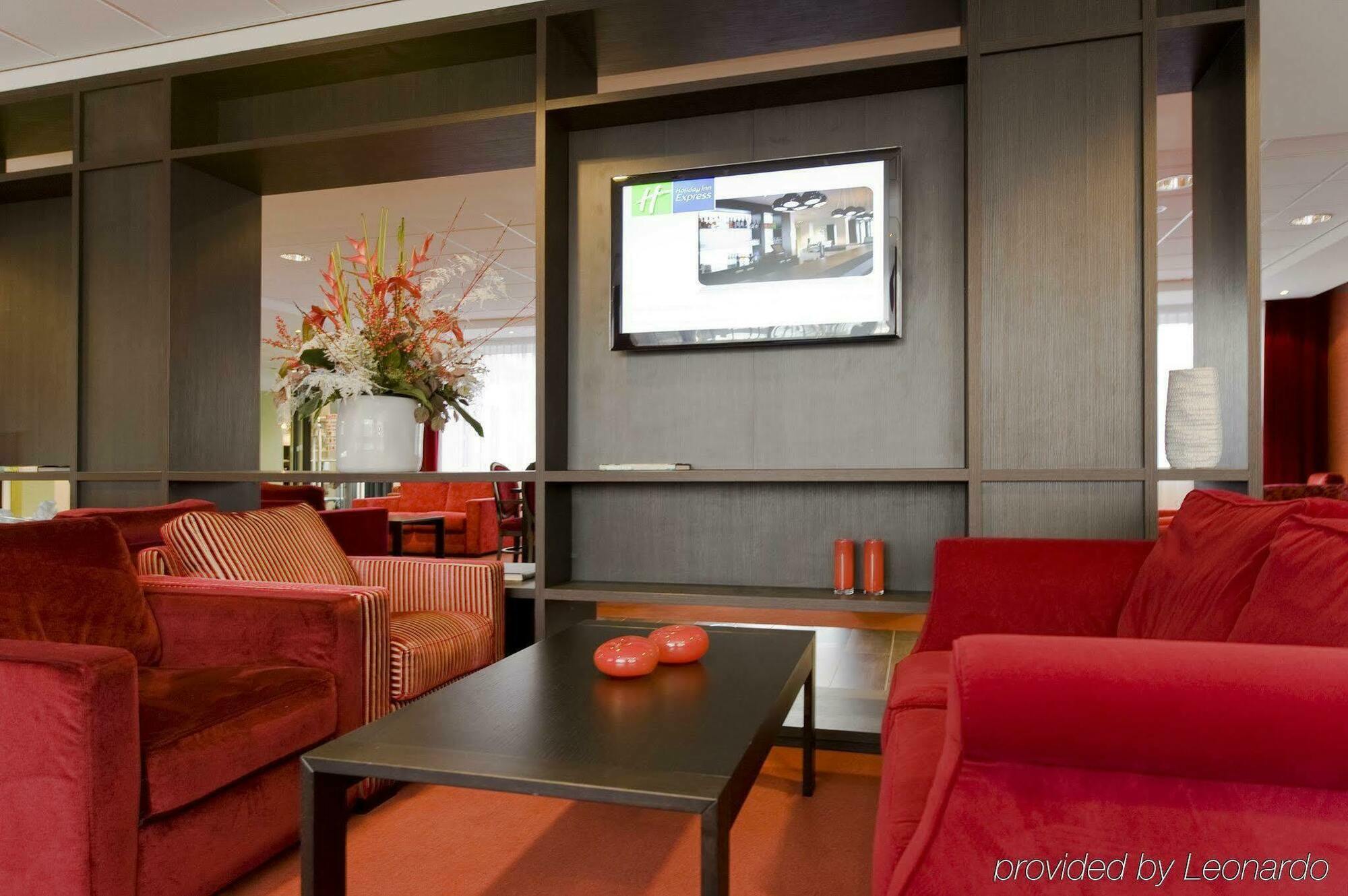 הופדורפ Holiday Inn Express Amsterdam - Schiphol, An Ihg Hotel מראה פנימי תמונה